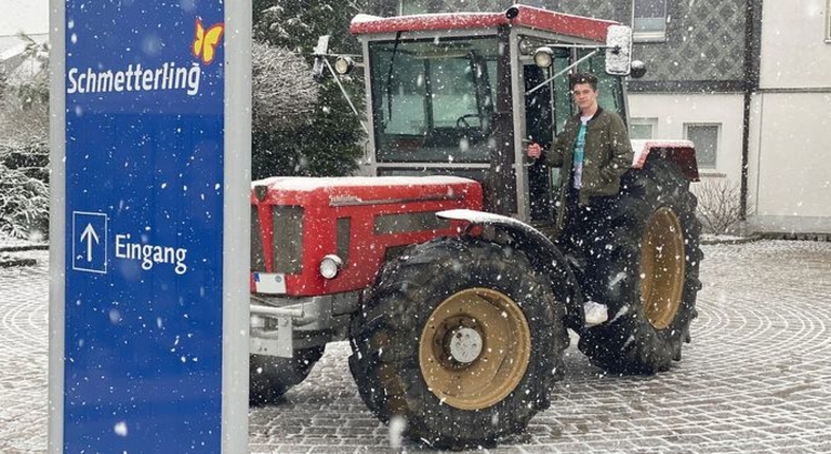 Schmetterling Azubi Bulldog Foto Schmetterling